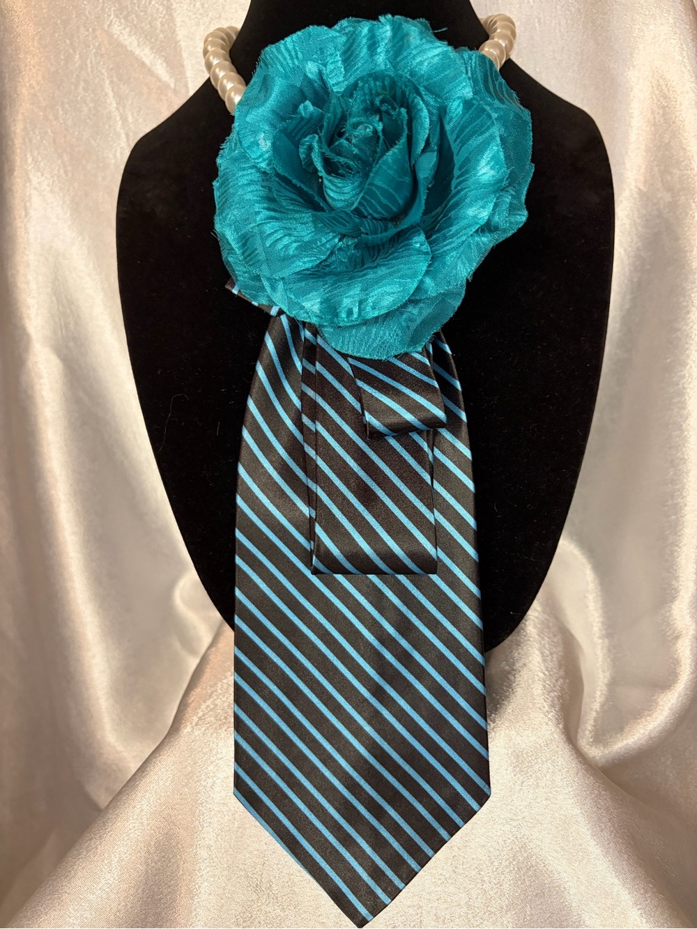 Women’s Tie - Turquoise Rose Necklace with Black & Turquoise Striped Tie Accent